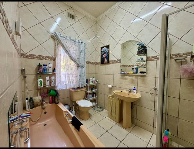 4 BEDROOM HOUSE FOR SALE IN BRAKPAN CENTRAL